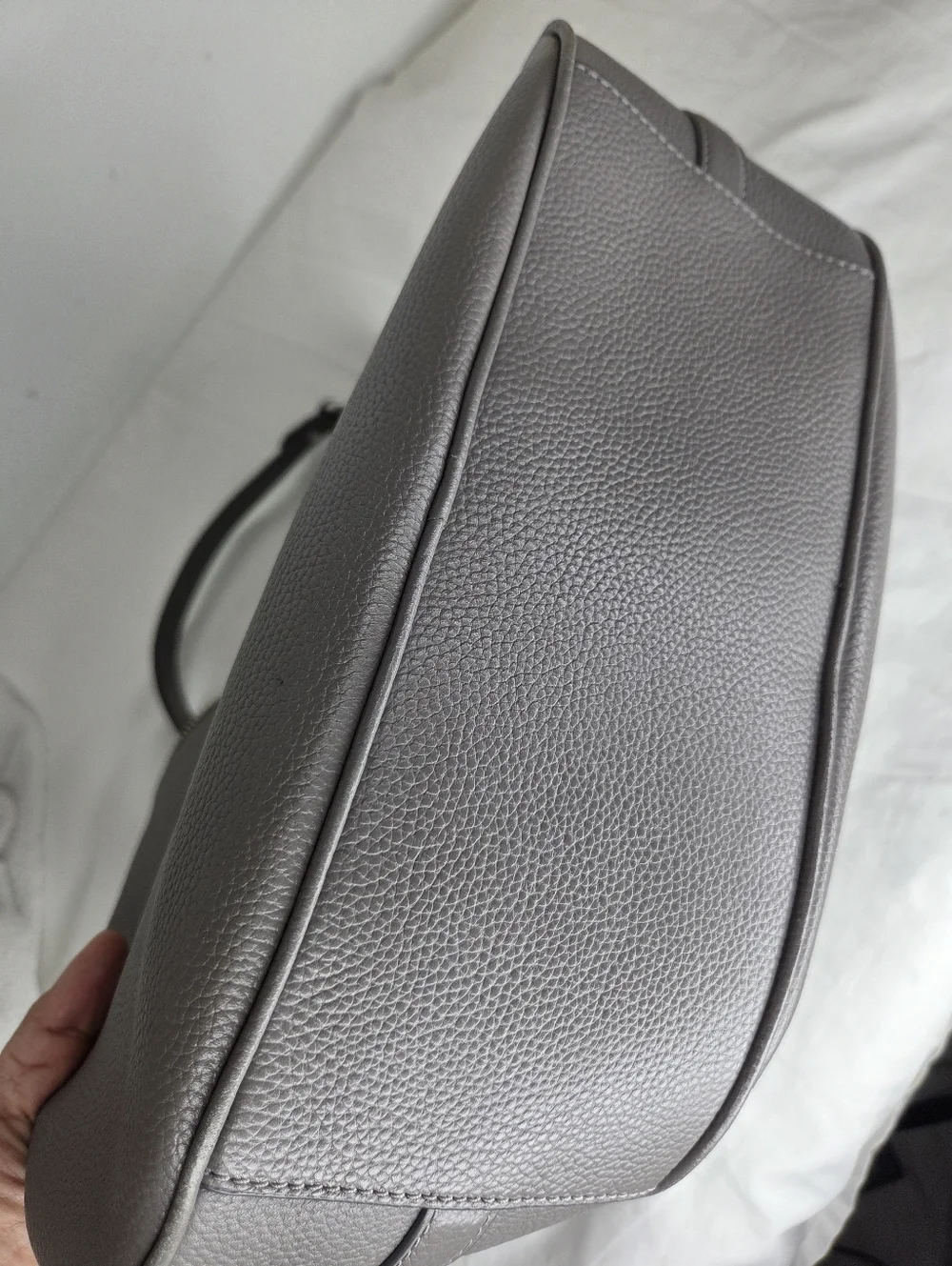 Kate Spade New York Mulberry Street Vivian Shoulder Bag In Taupe Color - Picture 6 of 15
